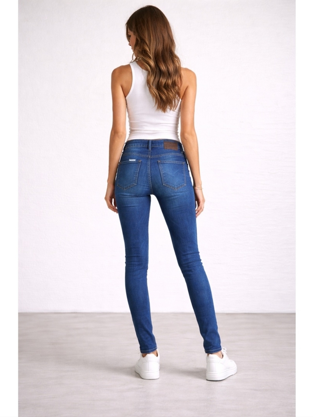 BRIDGE By GLY Mid Rise Skinny stretch distressed jeans style #BG5100L sz 27 tall - Picture 2 of 13